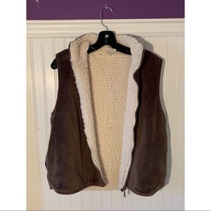 PrivateQuarters Vest